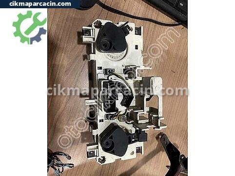 Fiat Albea Kalorifer Kontrol Paneli çıkma parça