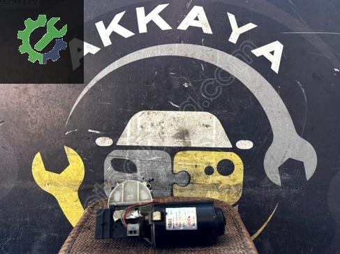 Fiat Palio Ön Silecek Motoru çıkma parça