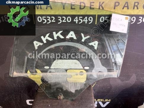 Fiat Egea Sol Arka Kapı Camı çıkma parça