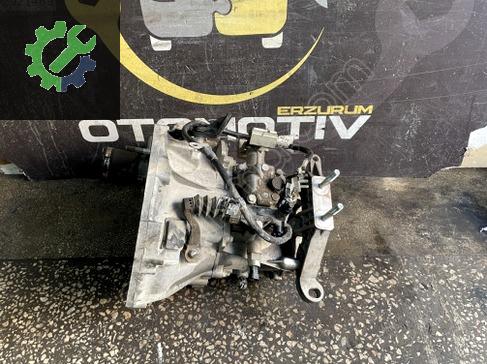 Fiat Punto Şanzıman Komple çıkma parça