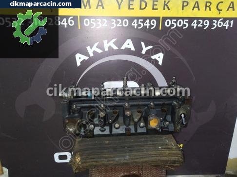 Ford Tourneo Connect Silindir Kapağı çıkma parça
