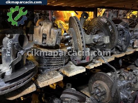 Mitsubishi Carisma Taşıyıcı çıkma parça