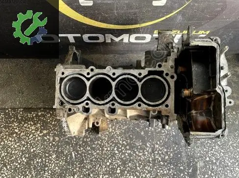 Kia Rio Yarım Motor çıkma parça