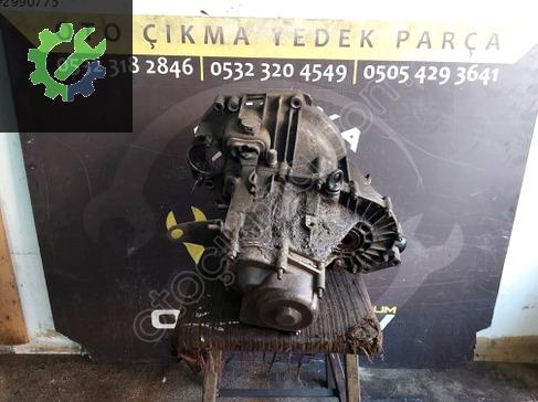 Lada Vega Şanzıman Komple çıkma parça