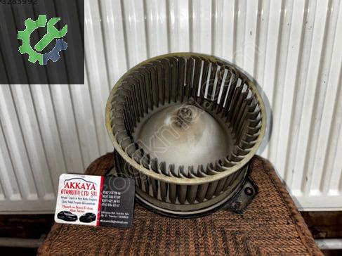 Mazda 323 Kalorifer Motoru çıkma parça