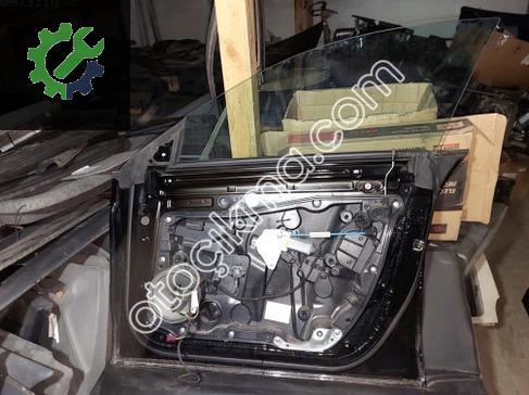 Mercedes-Benz CLA Sağ Ön Kapı 2012-2019 çıkma parça