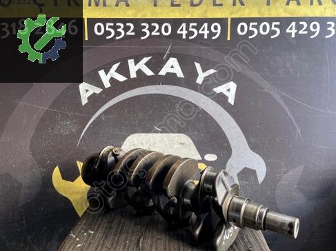Mitsubishi Carisma Krank çıkma parça