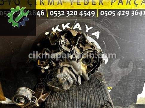 Opel Corsa Şanzıman Komple çıkma parça