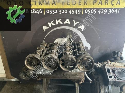 Opel Vectra Silindir Kapağı çıkma parça