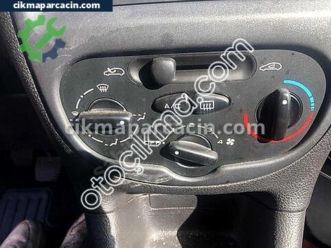 Peugeot 206 Klima Kontrol Paneli çıkma parça