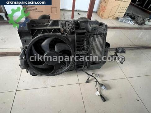 Peugeot 301 Ön Panel çıkma parça