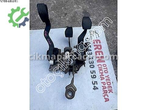 Peugeot 307 Pedal çıkma parça