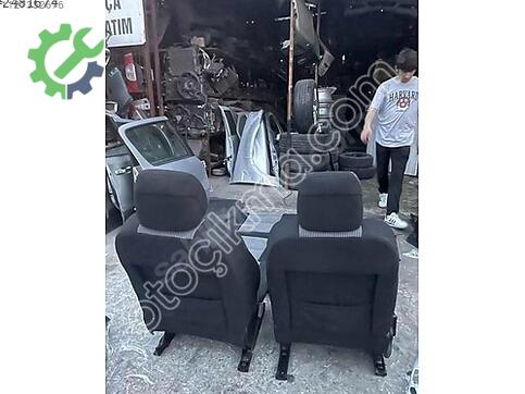 Peugeot 307 Koltuk Başlığı çıkma parça