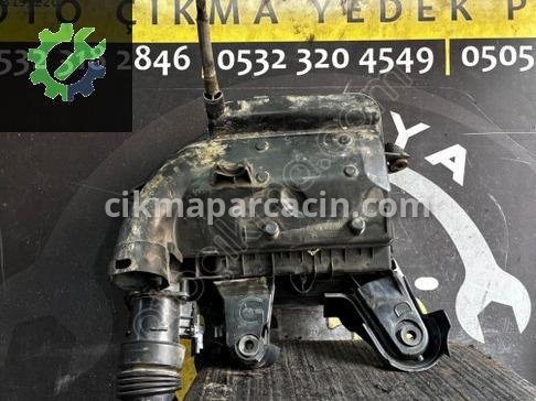 Peugeot Partner Hava Filtresi Kutusu çıkma parça