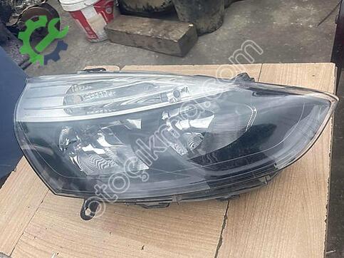 Renault Clio Sağ Ön Far çıkma parça
