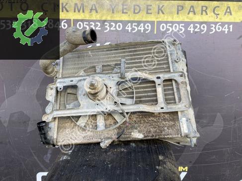 Renault Kangoo Motor Su Radyatörü çıkma parça