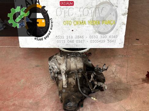 Renault Symbol Şanzıman Komple çıkma parça