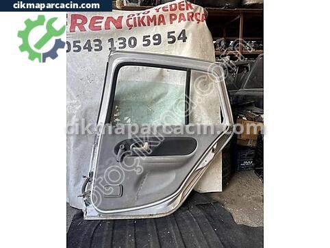 Renault Symbol Sağ Arka Kapı çıkma parça