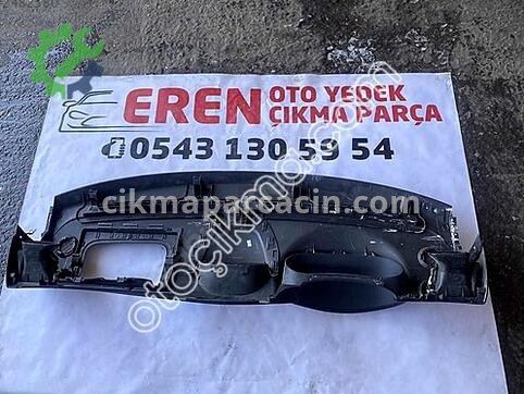 Renault Symbol Torpido çıkma parça