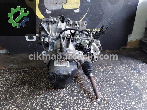 Renault Clio Şanzıman Komple çıkma parça