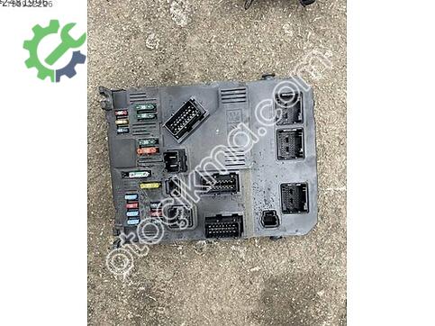 Peugeot 206 Bsi Beyni çıkma parça