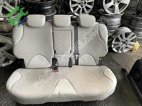 Nissan Note Arka Koltuk çıkma parça