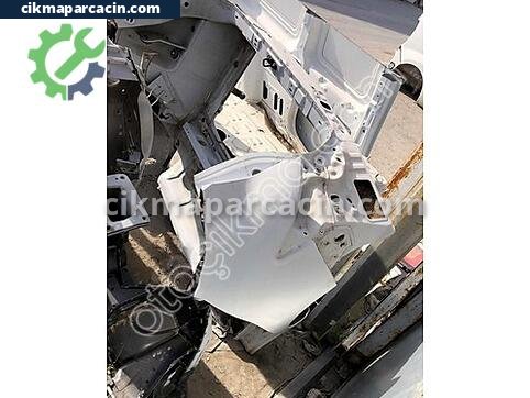 Renault Clio Arka Panel çıkma parça