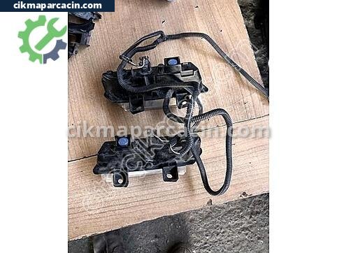 Renault Clio Sis Farı çıkma parça
