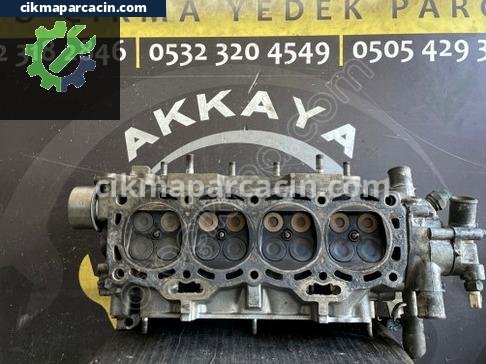 Toyota Corolla Silindir Kapağı çıkma parça