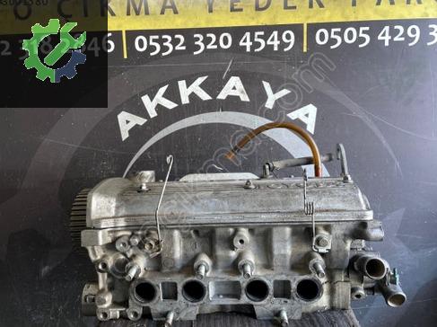 Toyota Corolla Silindir Kapağı çıkma parça