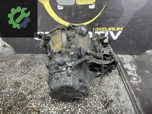 Toyota Corolla Şanzıman Komple 1992-2002 çıkma parça