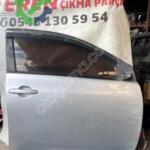 Orijinal Toyota Corolla Sağ Ön Kapı – Çıkma Parça