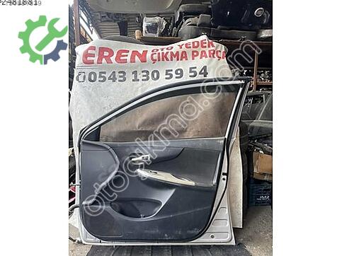 Toyota Corolla Sağ Ön Kapı çıkma parça