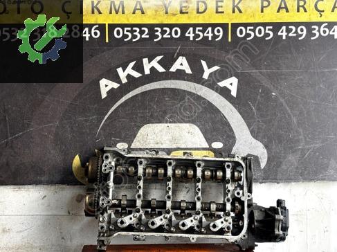 Toyota Avensis Eksantrik Mili çıkma parça