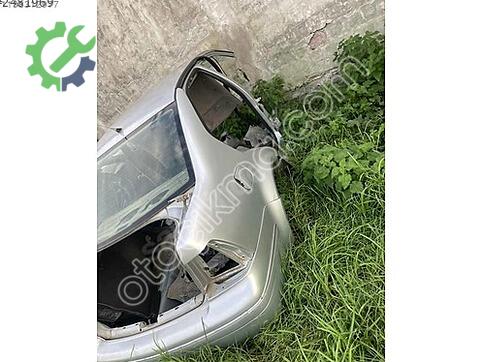 Volkswagen Bora Arka Tavan Lambası çıkma parça
