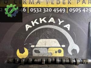 Orijinal VOLKSWAGEN T4 Çıkma 2.4 Eksantrik Mili