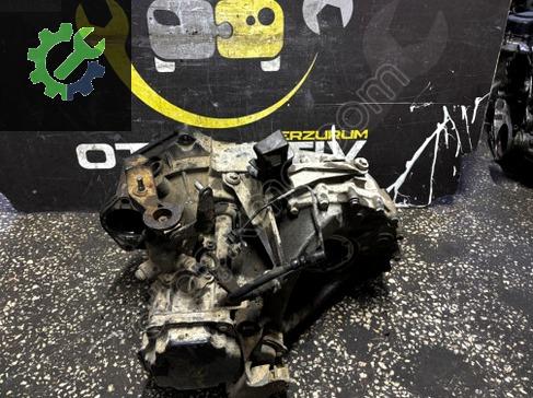Volkswagen Transporter Şanzıman Komple çıkma parça