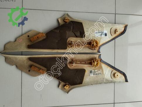 Peugeot 607 Arka Cam çıkma parça