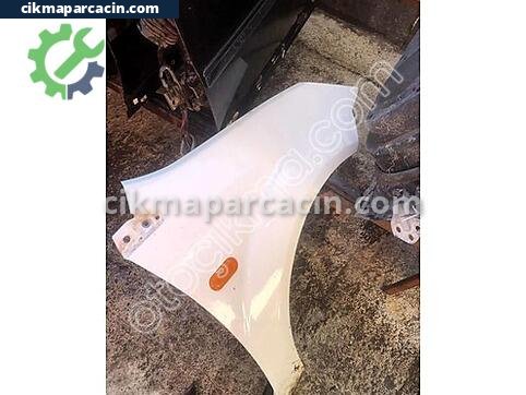 Ford Fiesta Sağ Ön Çamurluk çıkma parça