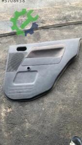 Orjinal hatasız 2002-2012 ford fusion sağ arka kapı döşemesi