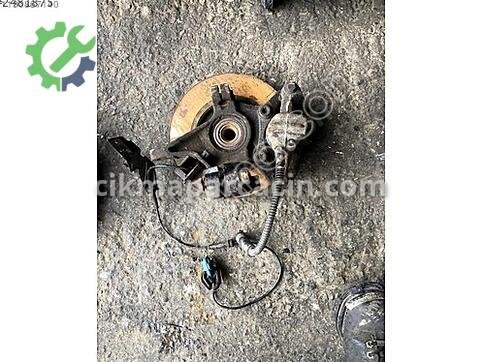Peugeot 206 Sağ Taşıyıcı çıkma parça