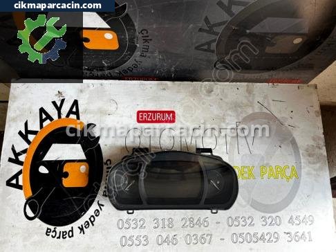 Renault Megane Gösterge Paneli çıkma parça