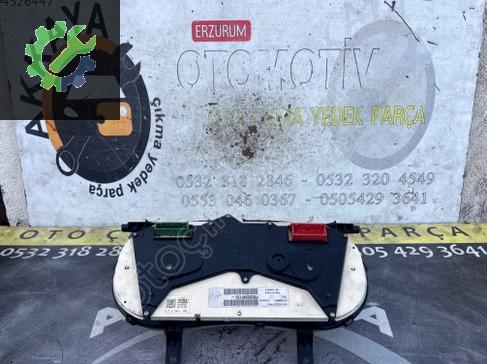 Renault Trafic Gösterge Paneli P8200390132 çıkma parça