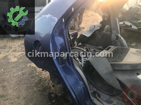 Fiat Palio Sağ Arka Çamurluk çıkma parça