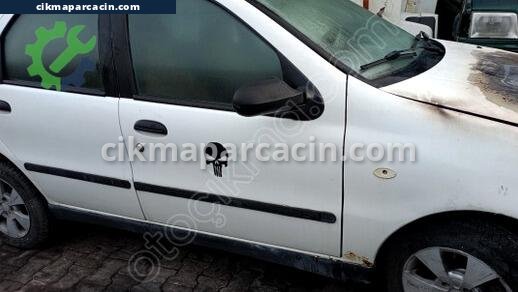 Fiat Palio Sağ Ön Kapı çıkma parça