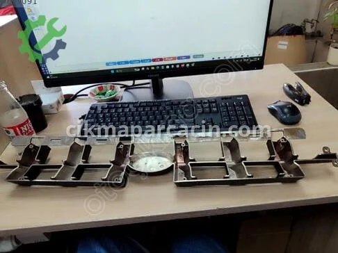 Hyundai Accent Panjur 86560-25000 çıkma parça