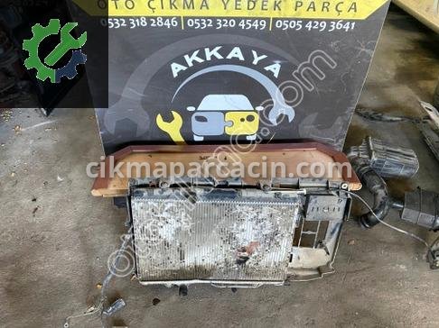 Peugeot Partner Su Radyatörü 03-08 çıkma parça