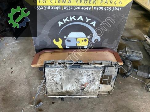 Peugeot Partner Su Radyatörü 03-08 çıkma parça