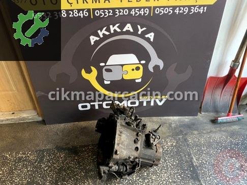 Peugeot Partner Şanzıman Komple çıkma parça
