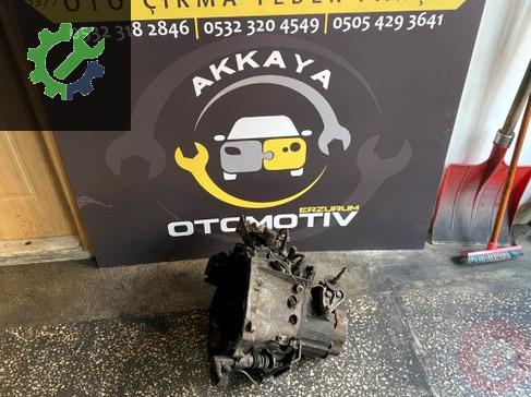 Peugeot Partner Şanzıman Komple çıkma parça